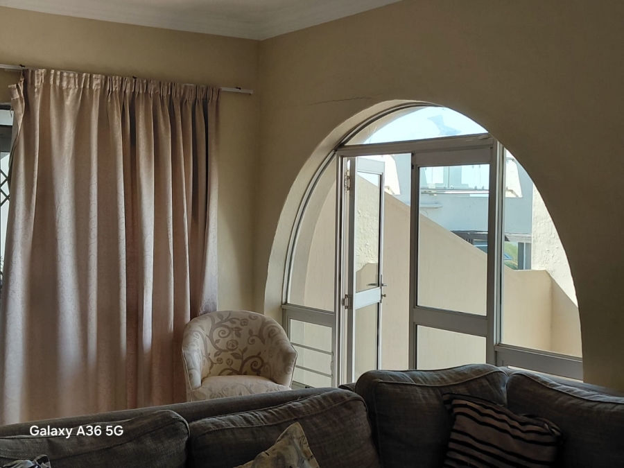 3 Bedroom Property for Sale in Ferreira Town Eastern Cape